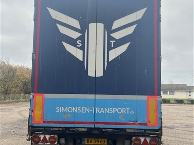 Danson Trailer Curtainsider + Sliding Roof