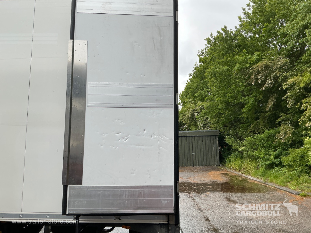 Schmitz Semi Reefer Meat hanging system