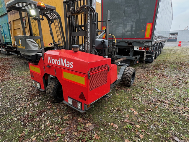 BP Trailer Truck trailer