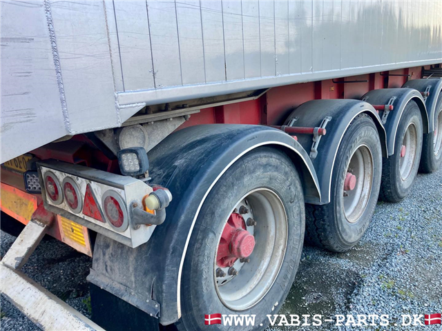 MTDK 60m3 Korn tiptrailer Nysynet