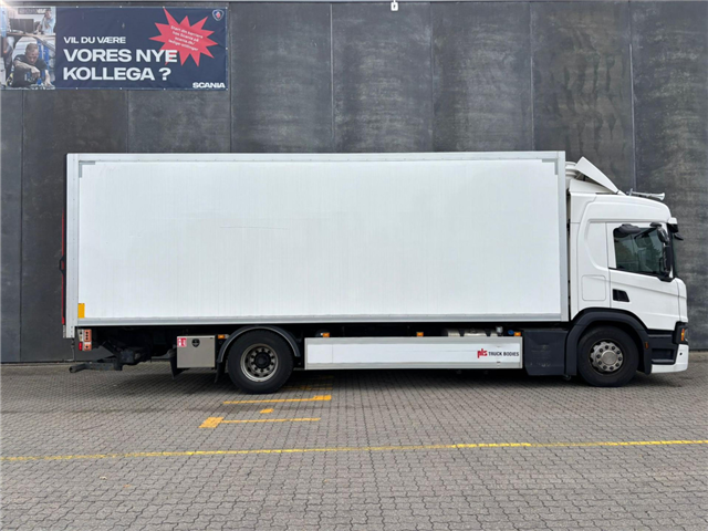 Scania P 280 B4x2NB Cooling