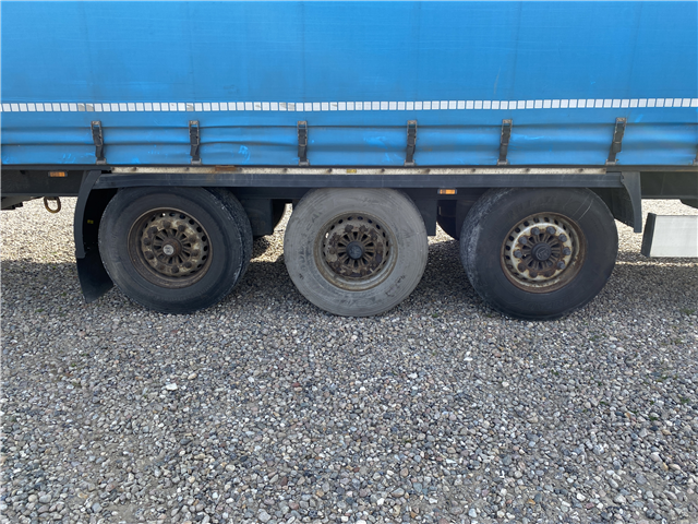 Krone Gardin trailer m. oprestående lift