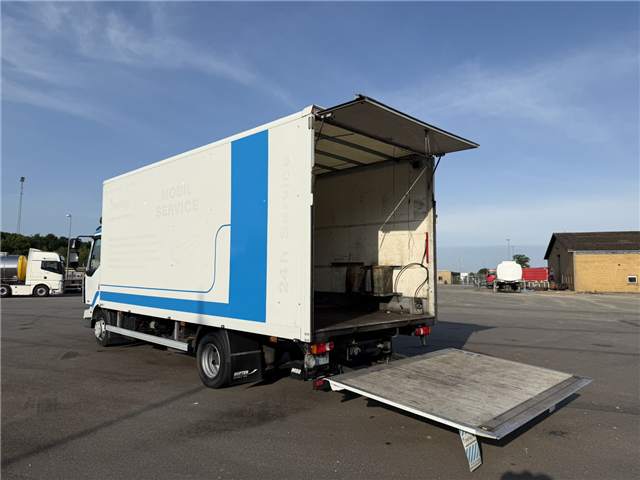 Renault Midlum 220 DXI 4x2 6,0 m Lukket Kasse