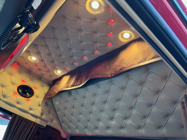 Scania R650 6X2 3150. Retarder. Hydraulic