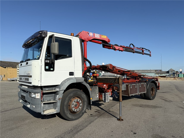 Iveco EuroTech Cursor 190E31 4x2 Hejs / Kran HMF 1060 B3