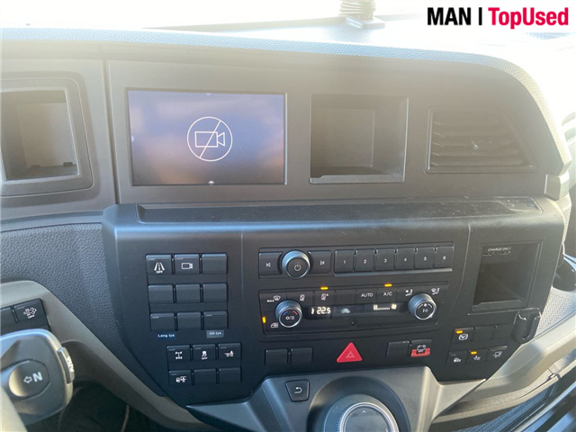 MAN TGX 26.470 6x2/4 BL SA