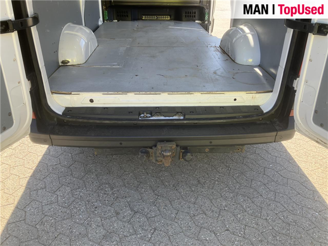 MAN TGE 3.180 4X4 SB