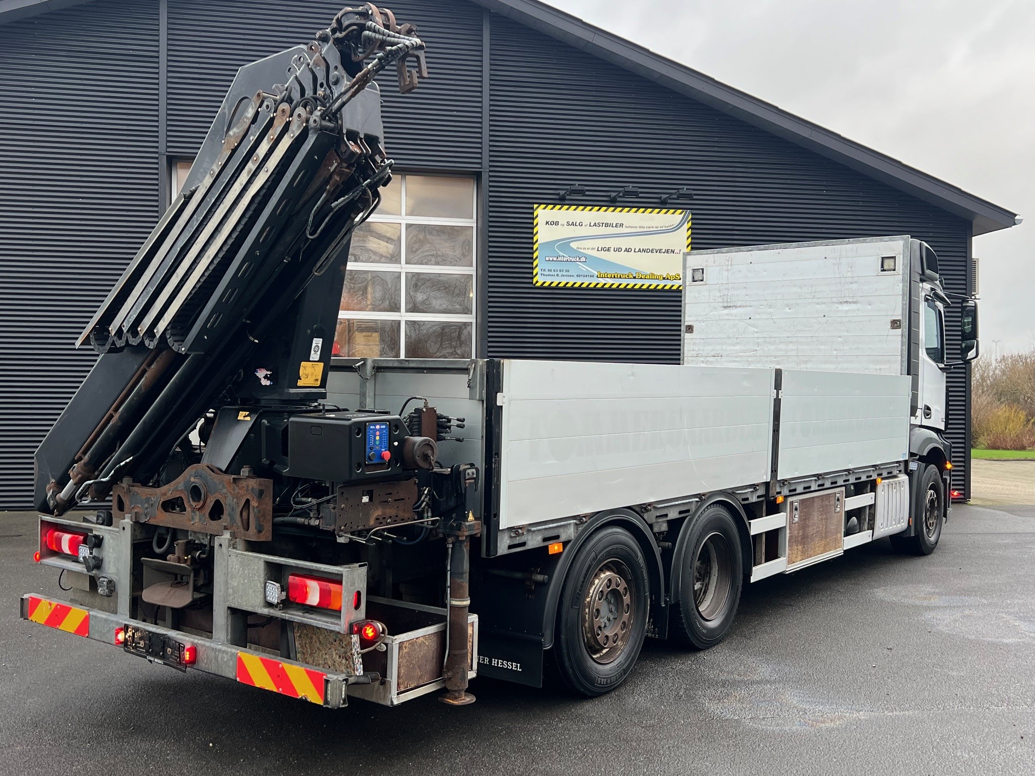 Mercedes 2540 HMF 2120 K5 kran