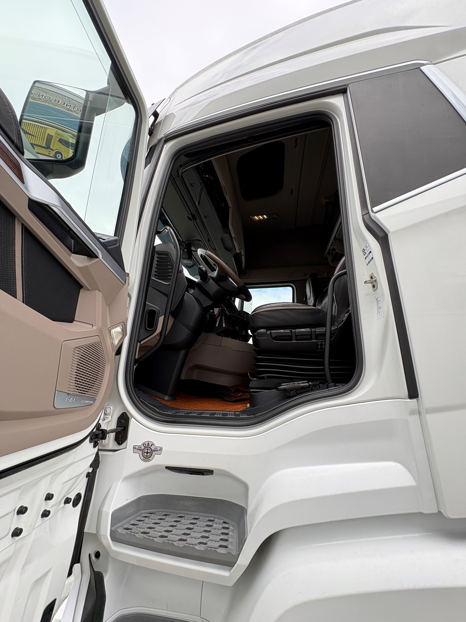 DAF XG+ FTS 530
