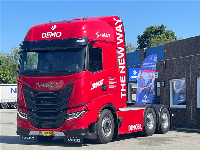 Iveco S Way bogie trækker 500-580Hp