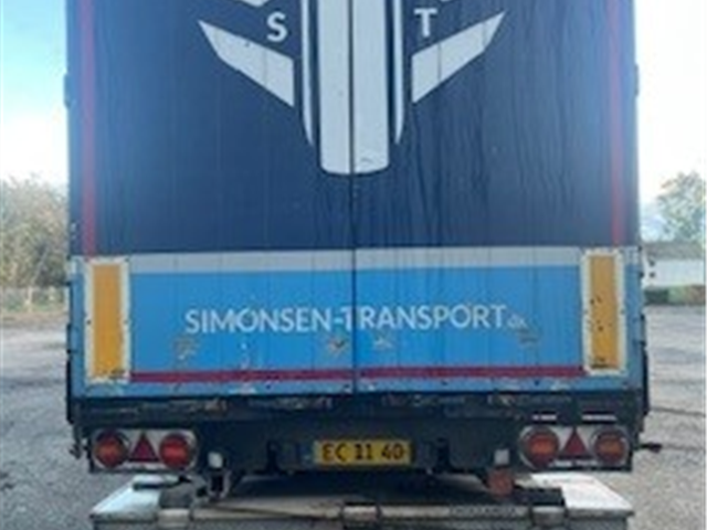 Danson Trailer Curtainsider  + Sliding Roof