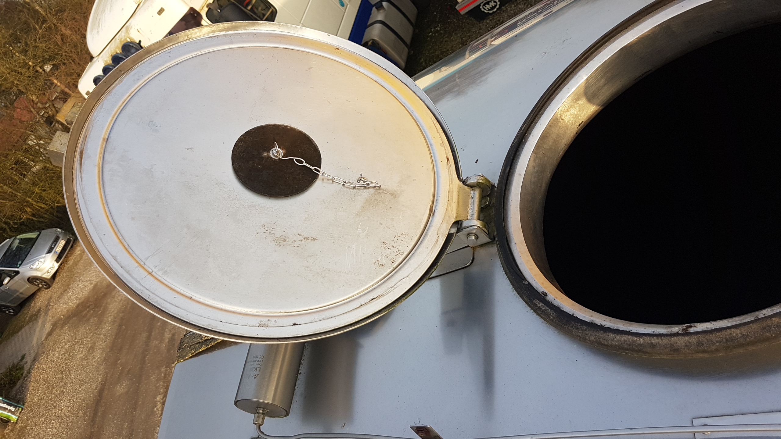 Kässbohrer Vand/Mælk 32000 Liter Rustfri 304 isoleret