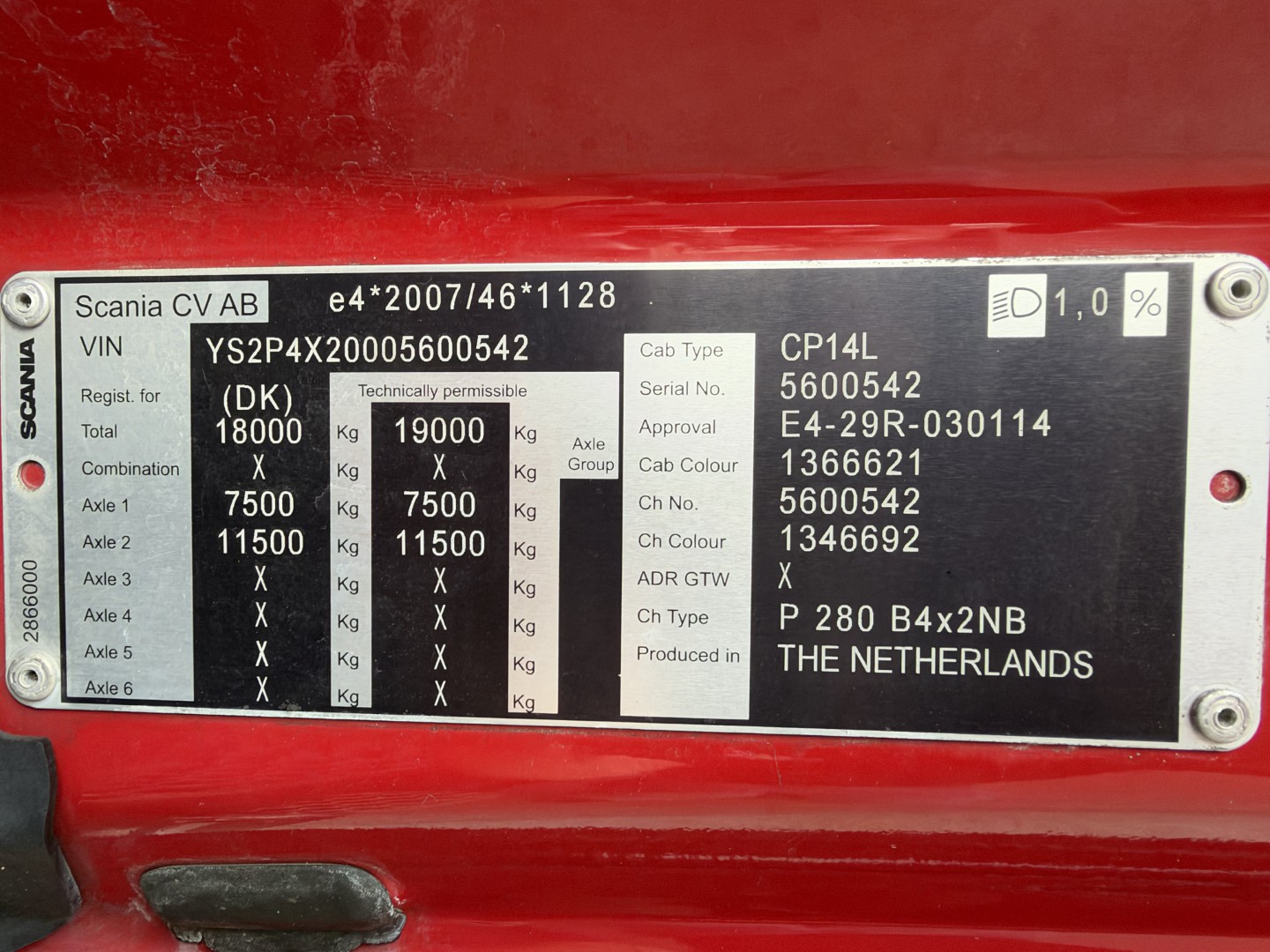 Scania P280 4x2 Simon Moos SLS1648 8.000 l. Kombi