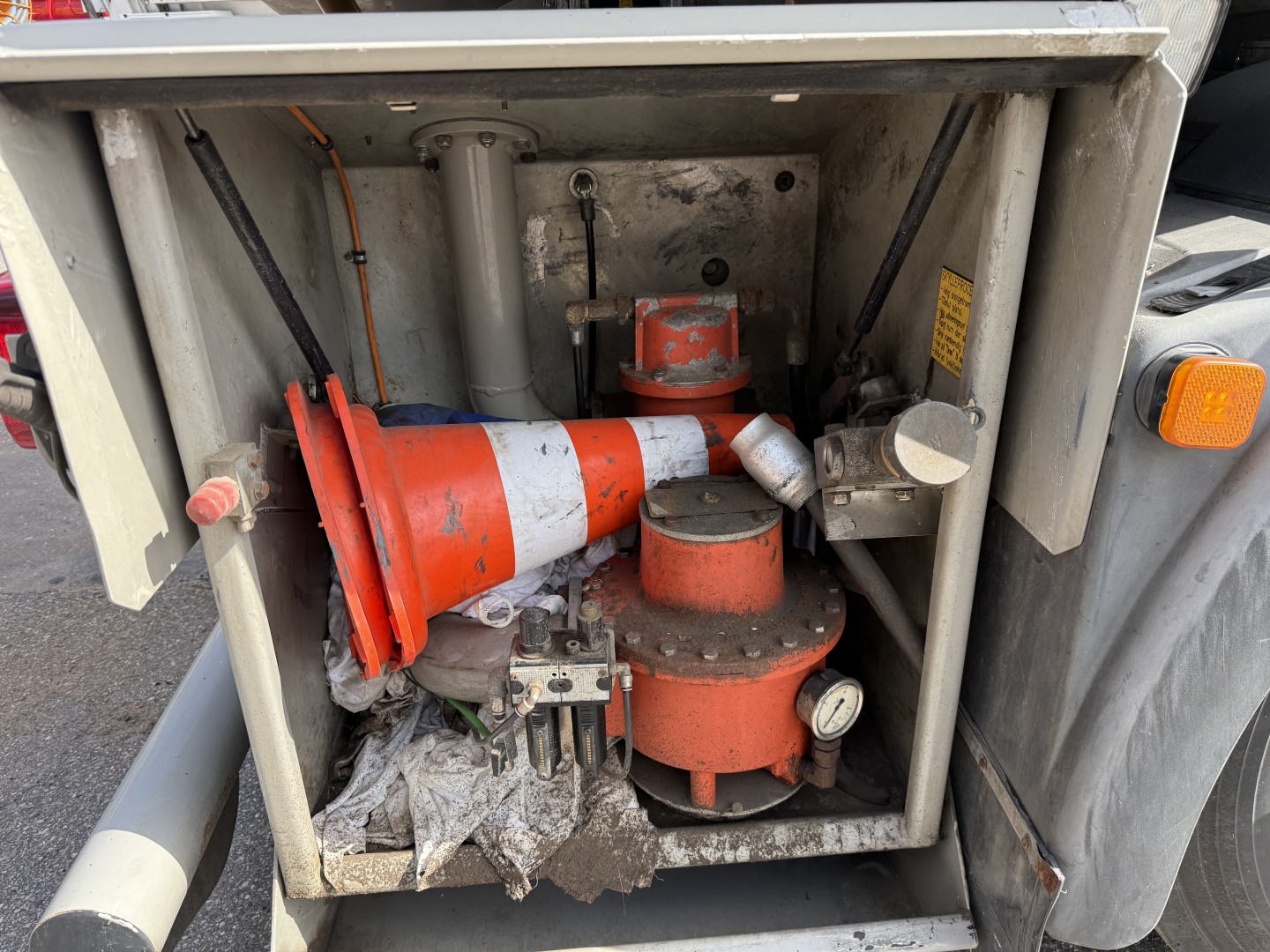 MAN TGS 35.480 8x2*6 Euro 6 23.000 l ADR Tank