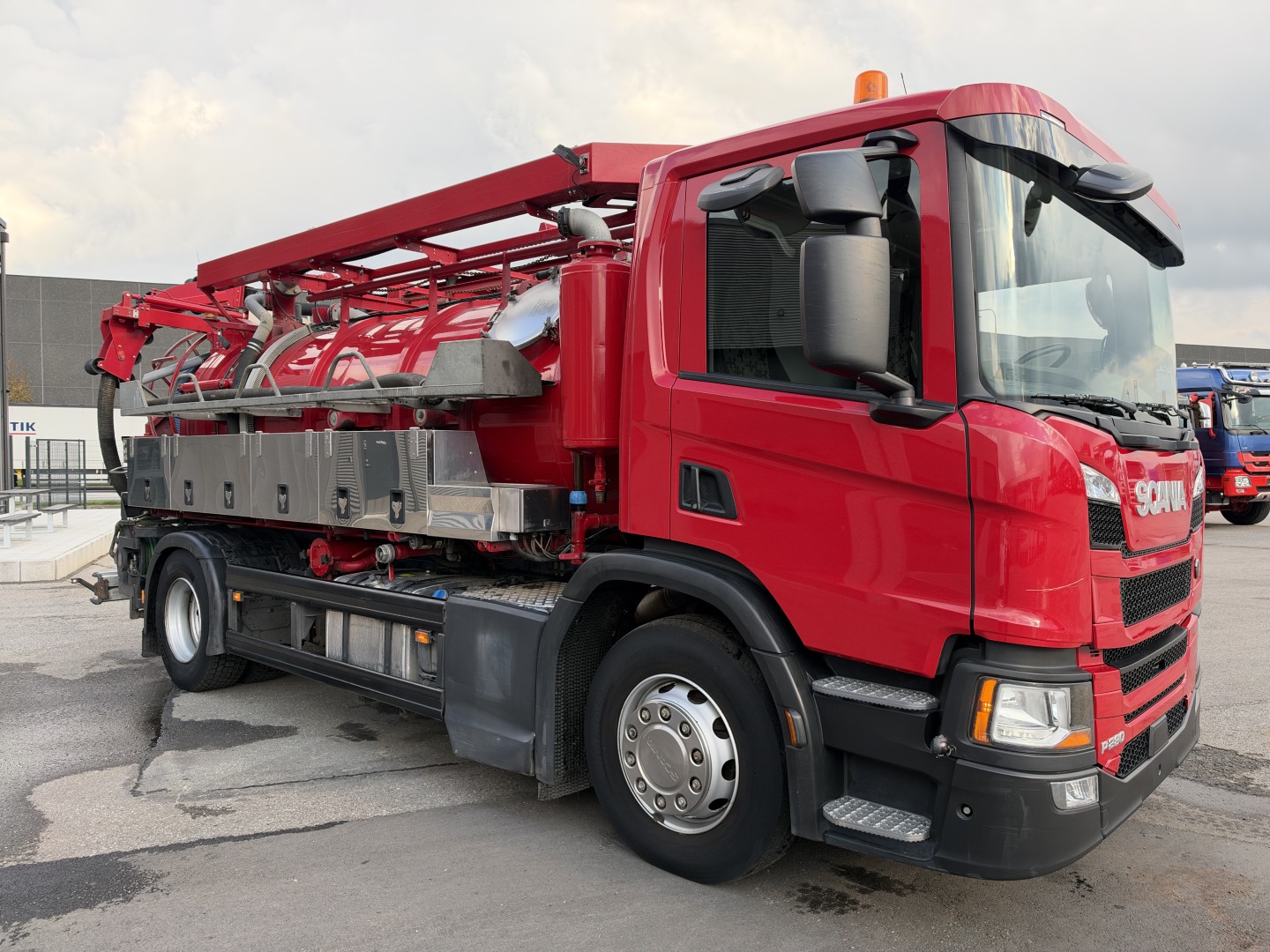 Scania P280 4x2 Simon Moos SLS1648 8.000 l. Kombi