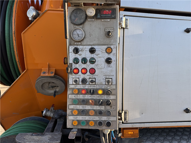 Scania P400 6x2*4 Hvidtved Larsen Flexline 310