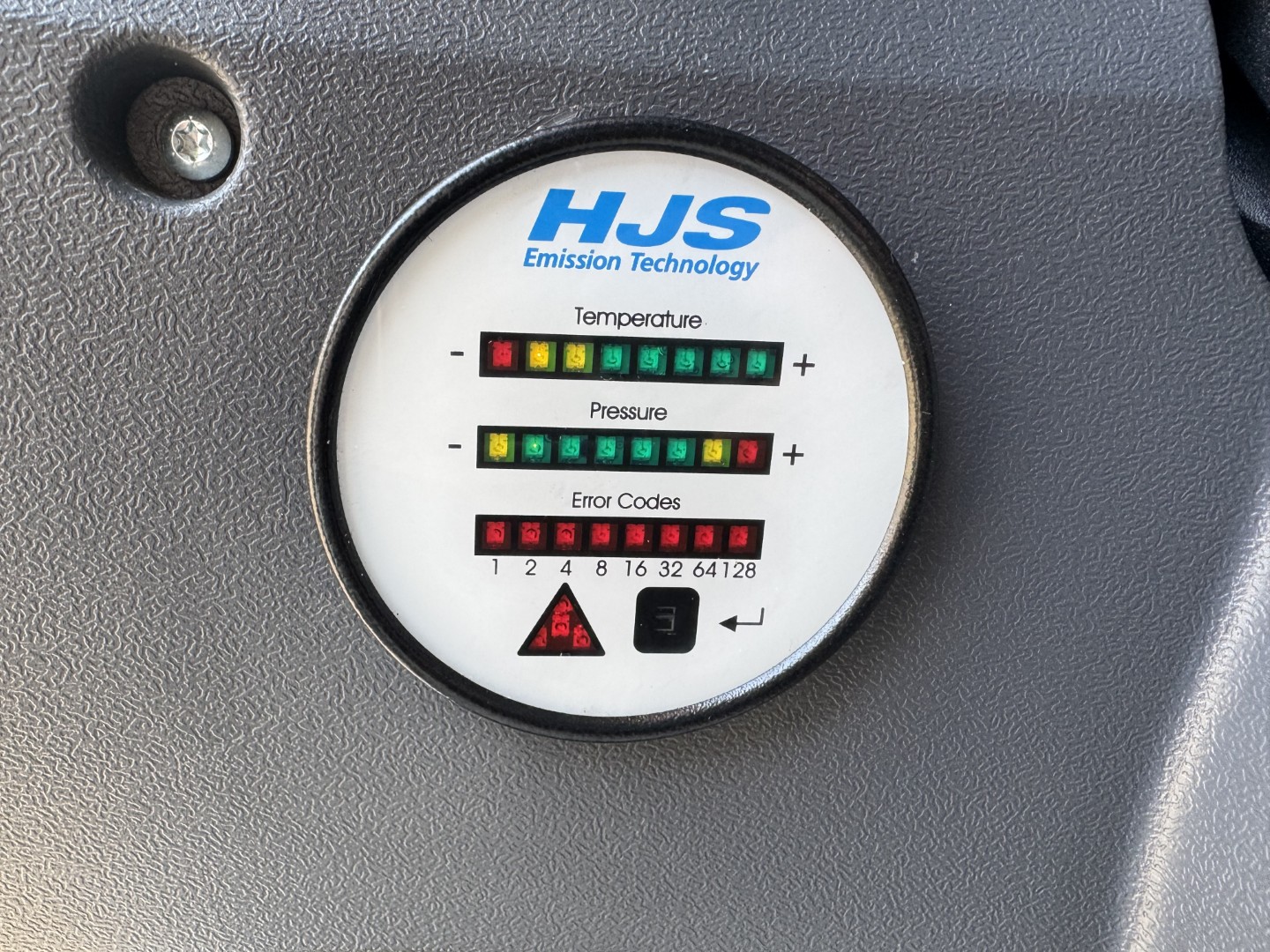 Scania P320 4x2 Hvidtved Larsen 7000 L Kombi