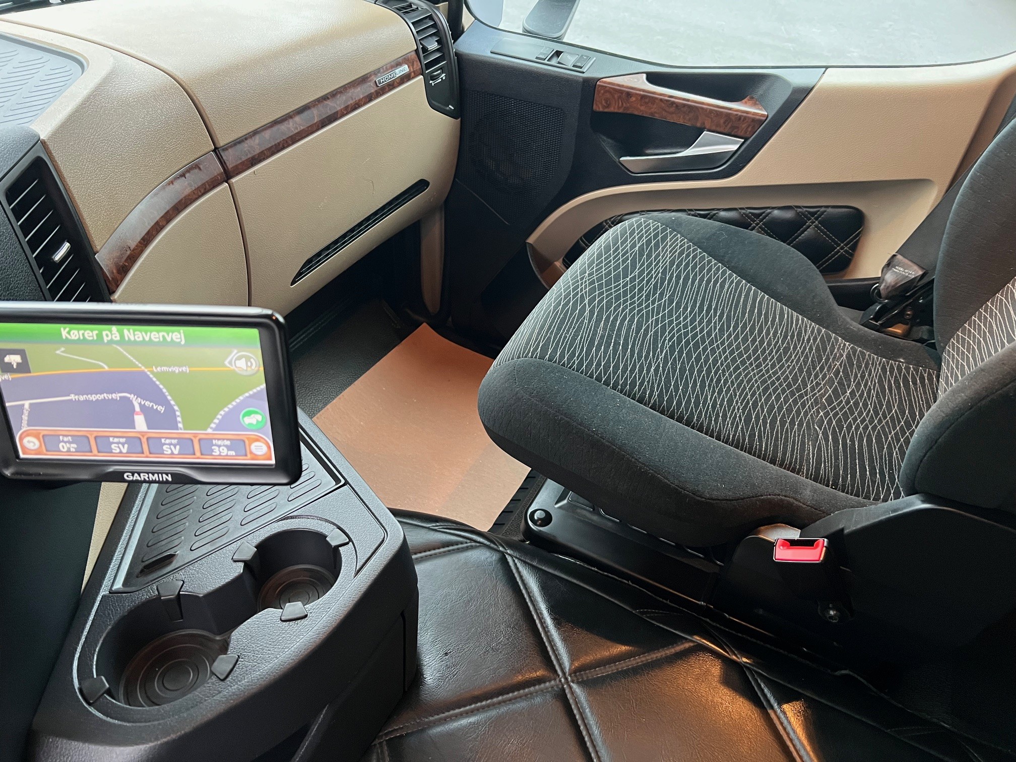 Mercedes 2540 HMF 2120 K5 kran