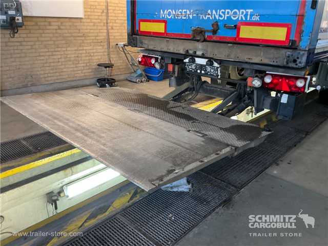 Schmitz Semi Dryfreight Standard Lift
