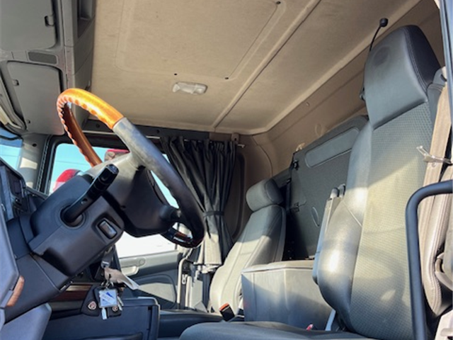 Scania G410 8X2*6 Knæklad – Machinetransporter