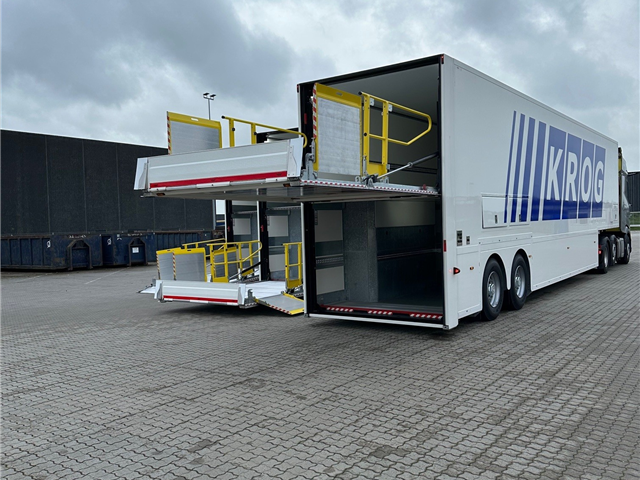 Burgers 2 - Akslet City Dobbeltdækker Trailer. (FABRIKSNYE)