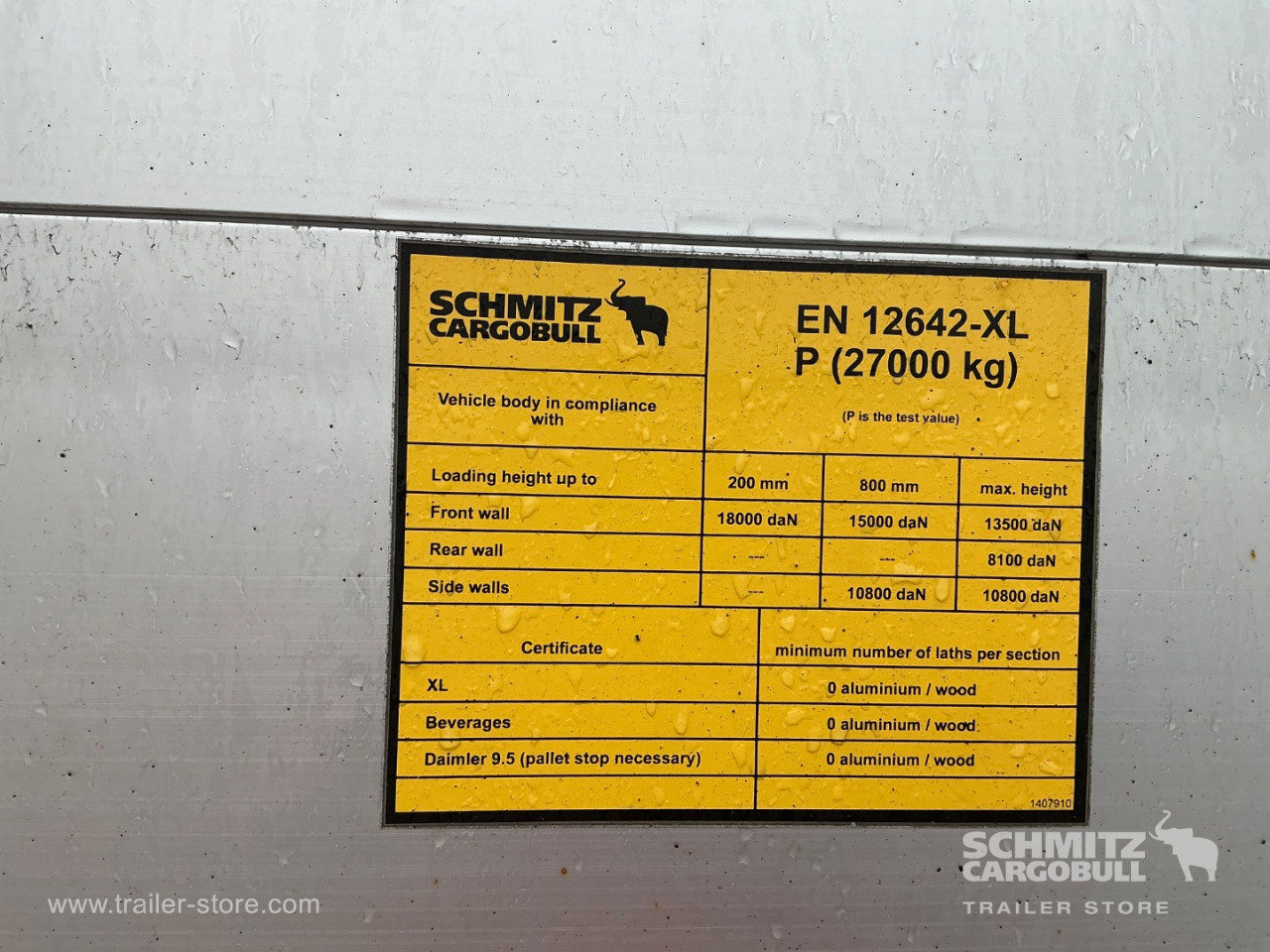 Schmitz Semi Curtainsider Standard