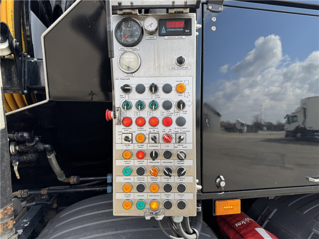 Scania P450 8x2*6 Hvidtved Larsen FlexLine 414 ADR