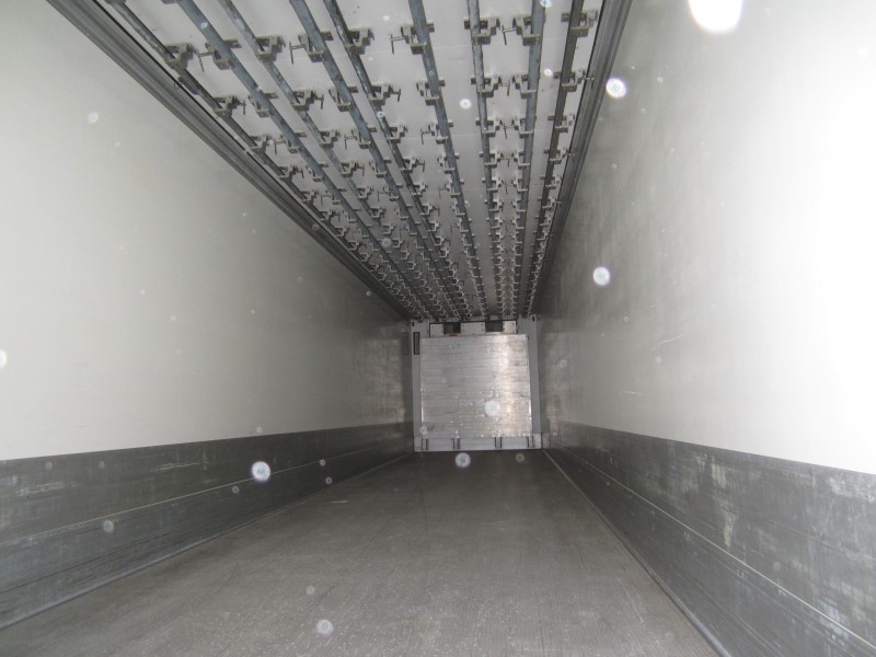 Køletrailer med DK/DE kødophæng