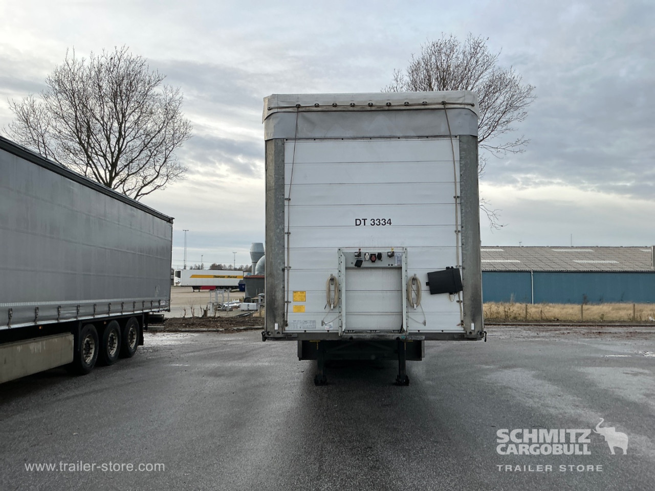 Schmitz Semi Curtainsider Standard , Foldedør højre
