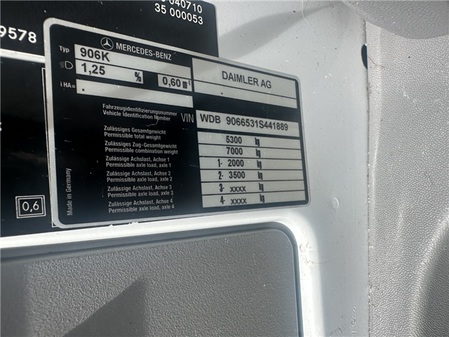 Mercedes Spinter 516 CDI Versalift ET-36-LF 13.7 m.