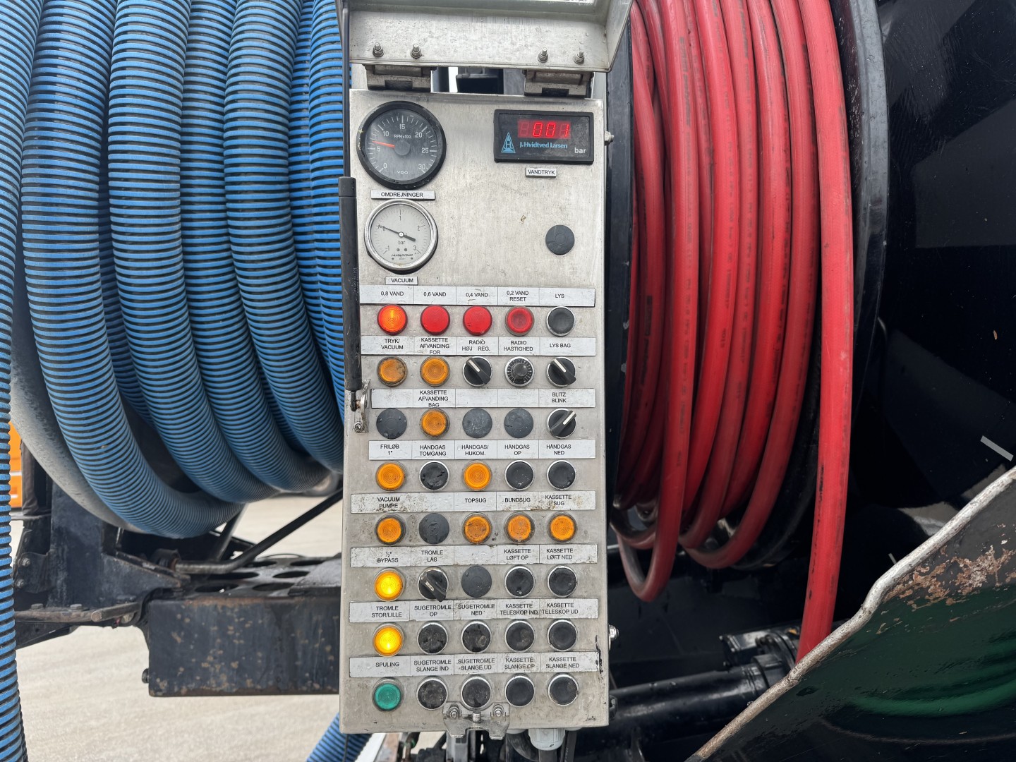 Scania P410 6x2*4 Hvidtved Larsen Flexline 312 ADR