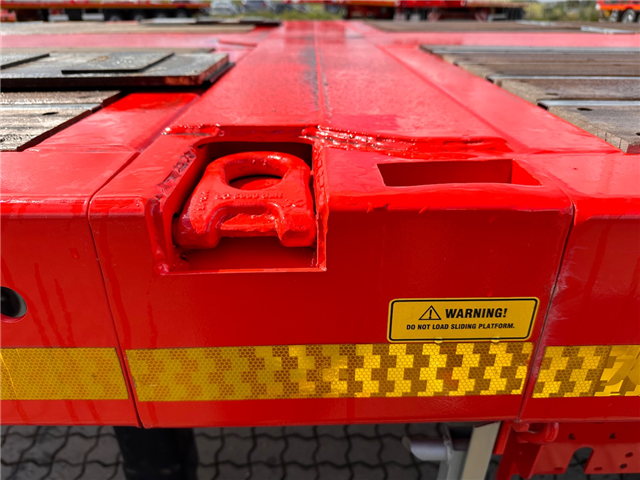 Kässbohrer SPA X4, Udtrækkelig Flatbed