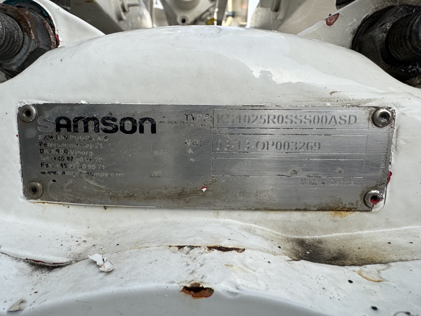 Scania P320 4x2 Hvidtved Larsen 7000 L Kombi