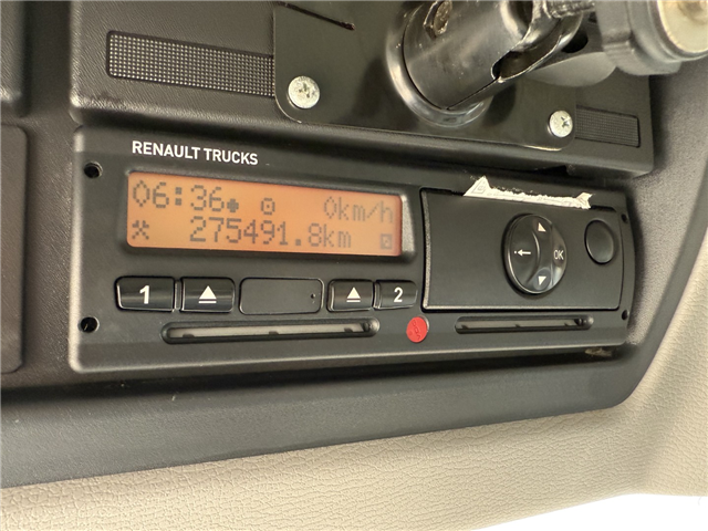 Renault Midlum 220 DXI 4x2 6,0 m Lukket Kasse