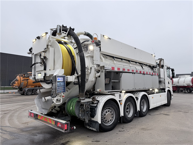 Scania G500 8x4*4 Bucher Recycler 414